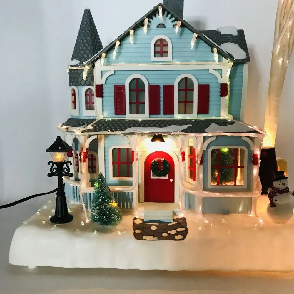 Vintage Avon 2001 Holiday Splendor Lighted Fiber Optic House Color Changing New!